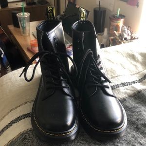 Combat boots